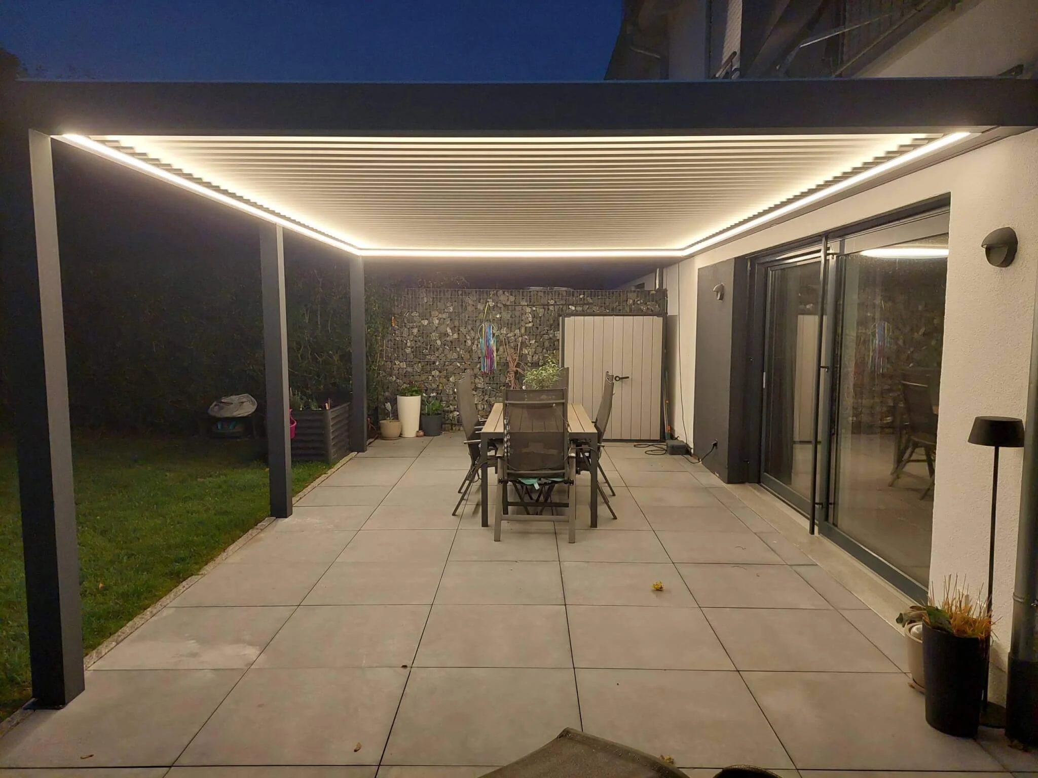 Kundenfoto zu HUUN Pergola Equa, Lamellendach elektrisch mit LED von Eduard K.