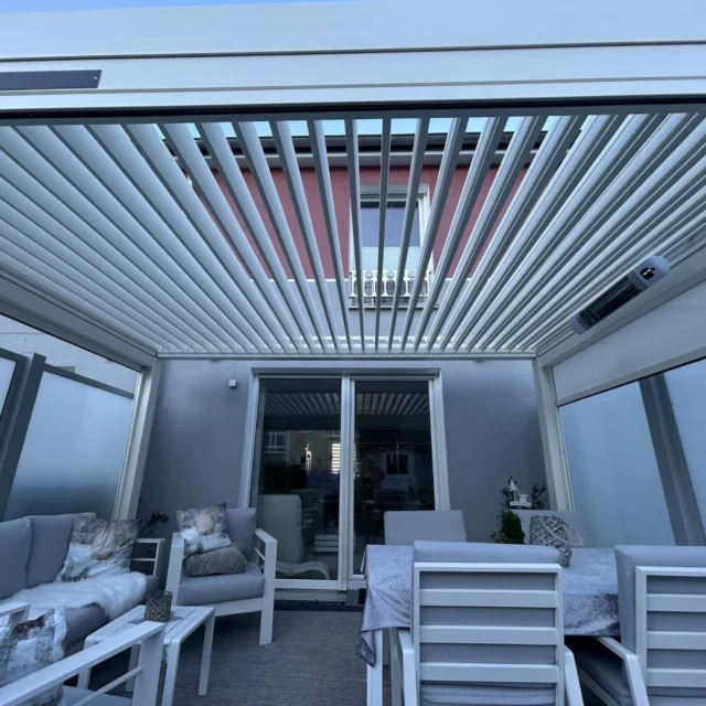 Kundenfoto zu HUUN Pergola Equa, Lamellendach elektrisch mit LED von Daniela K.