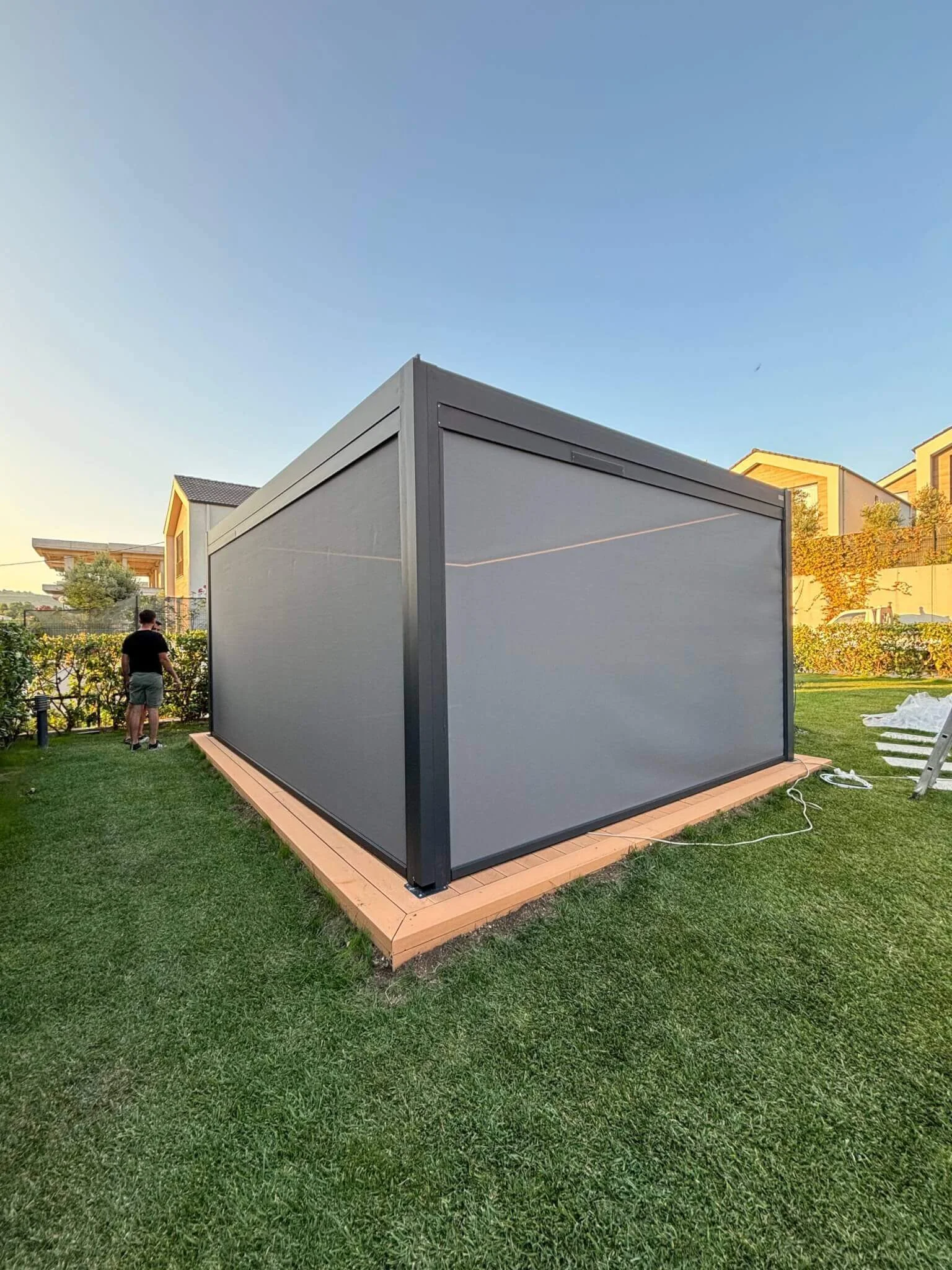 Kundenfoto zu HUUN Pergola Equa, Lamellendach elektrisch mit LED von Emma