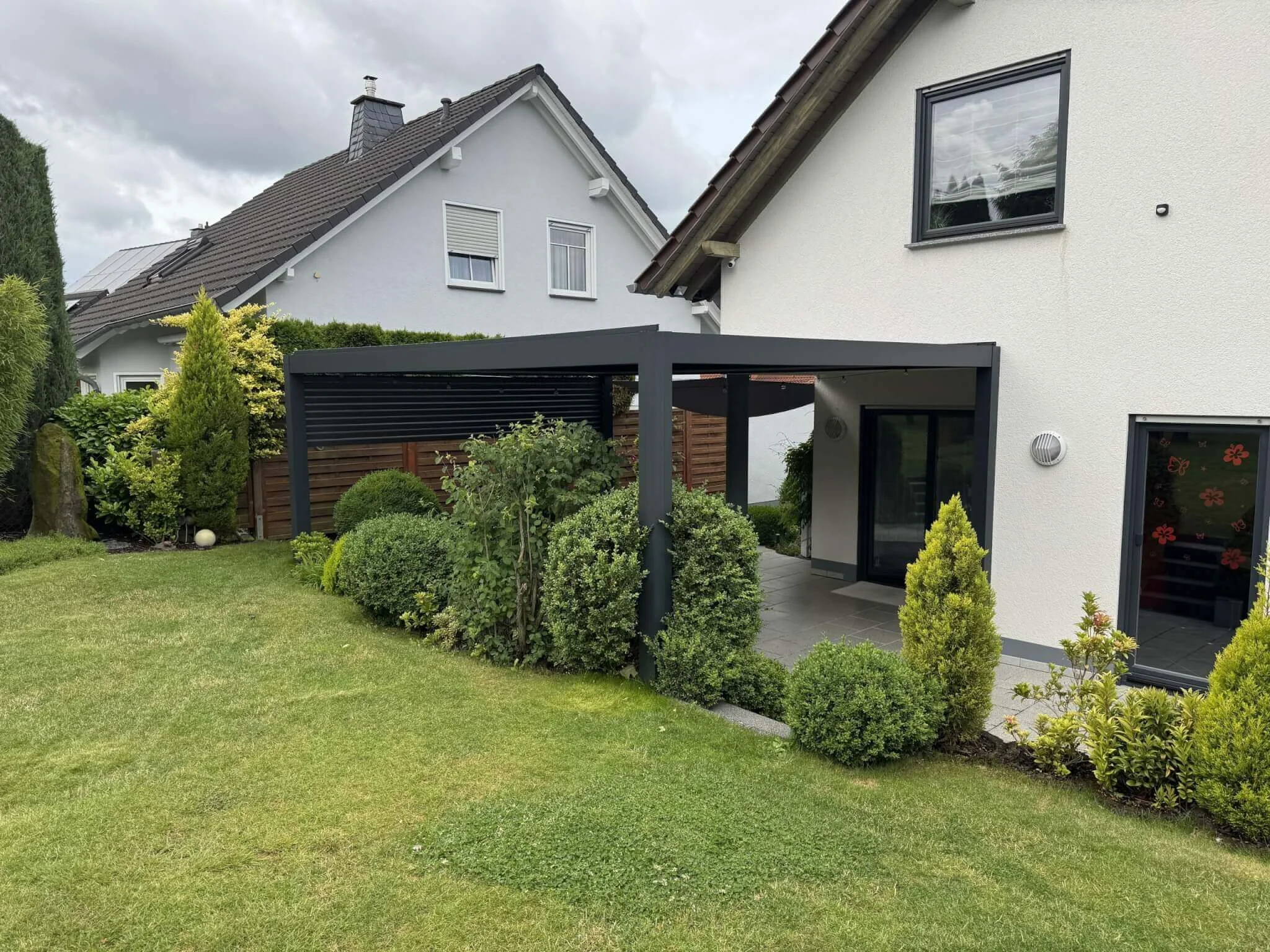 Kundenfoto zu HUUN Pergola Equa, Lamellendach elektrisch mit LED von Marc M.