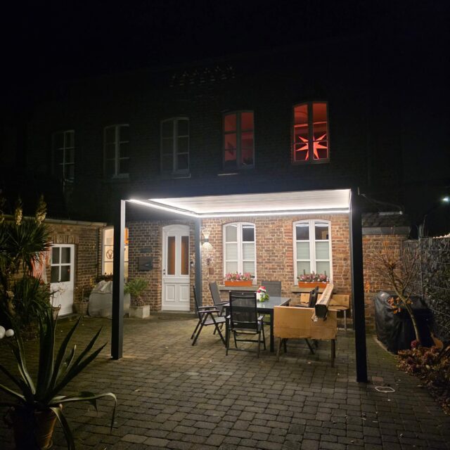 Kundenfoto zu HUUN Pergola Equa, Lamellendach elektrisch mit LED von Ralf L.